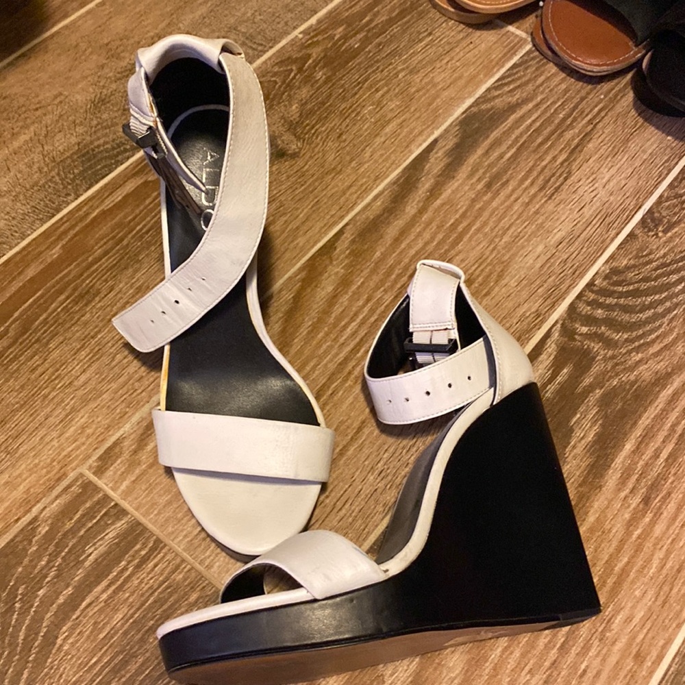 Aldo white wedges